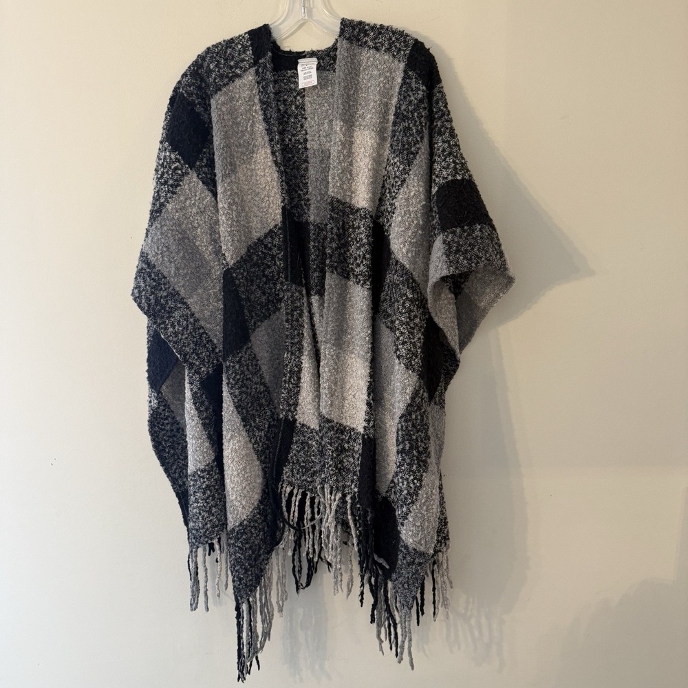 WOOLRICH Women's Wrap SHAWL Cape‎ PONCHO Black Gray PLAID Blanket Coat ONE SIZE